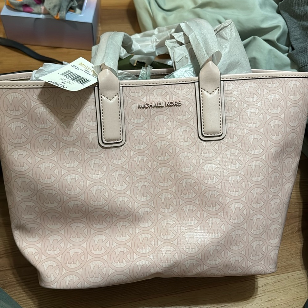 Brand New Michael Kors Tote